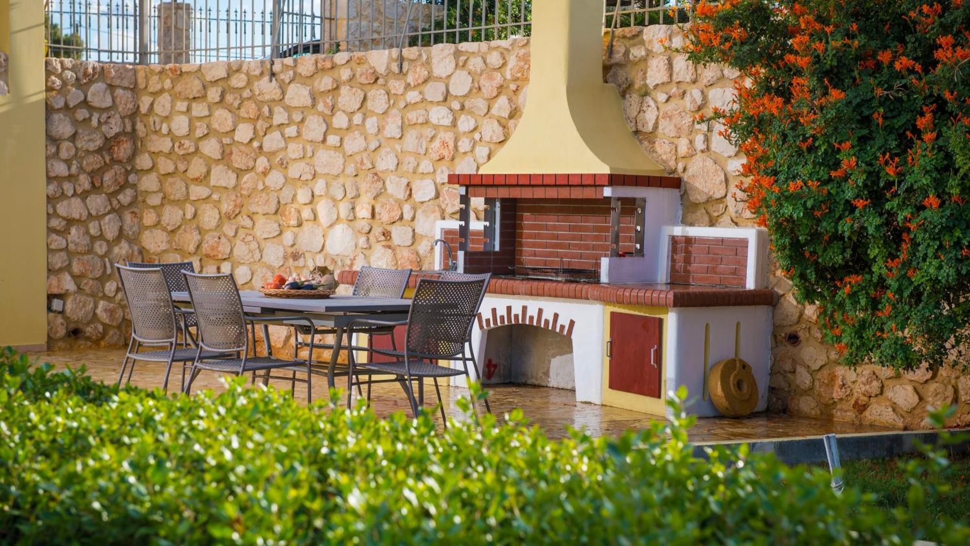 Sunshine Villa With Private Pool By Estia Херсонісос Екстер'єр фото