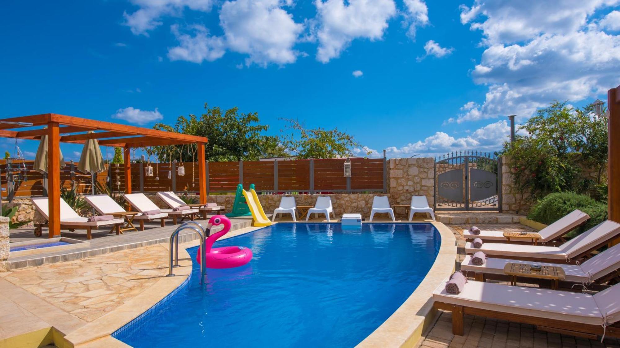 Sunshine Villa With Private Pool By Estia Херсонісос Екстер'єр фото